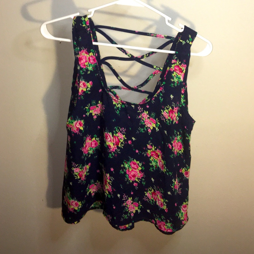 Women’s floral tank